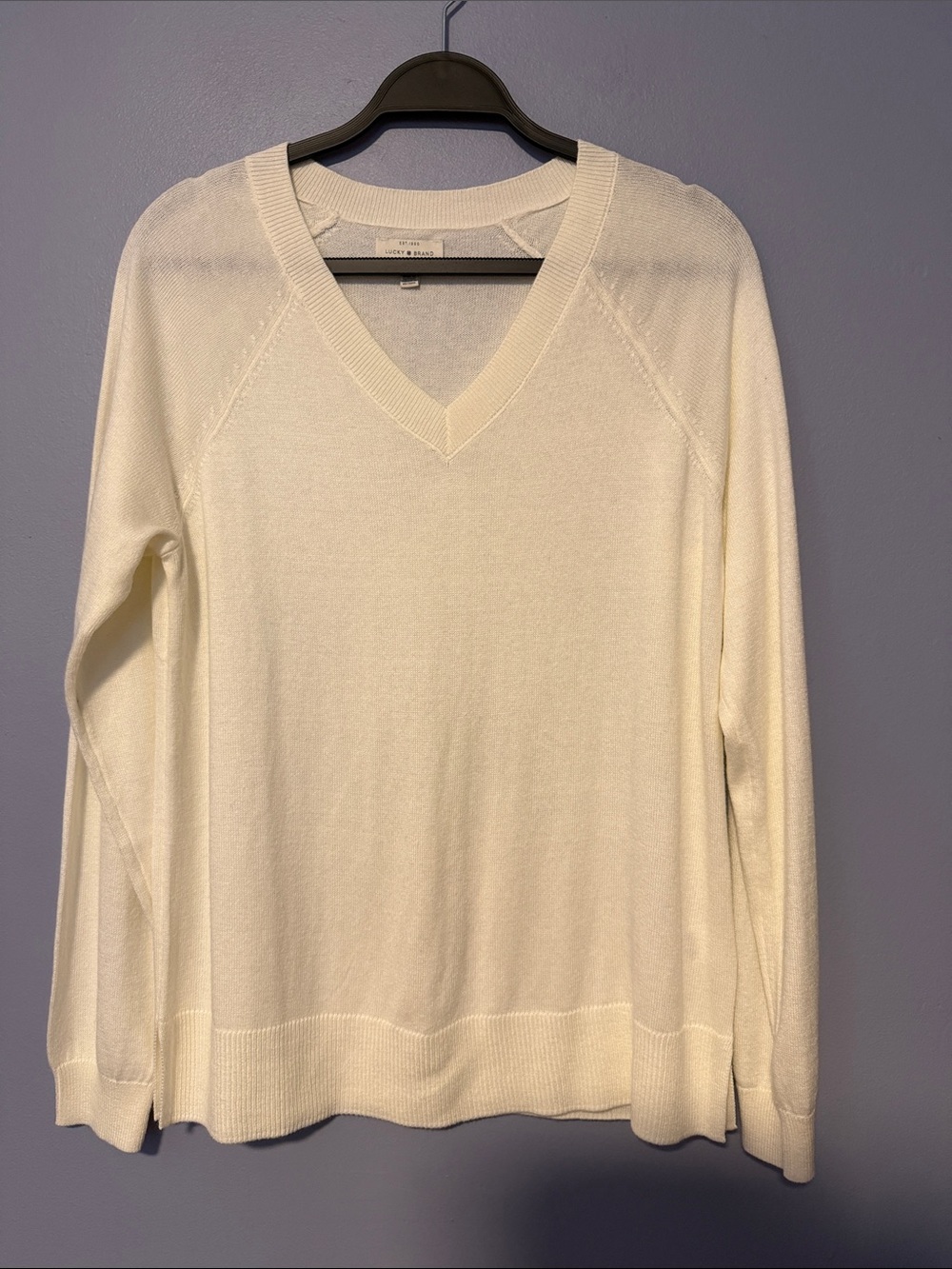Lucky Brand Cloud Soft V-Neck Sweater Small Cream Lightweight Knit